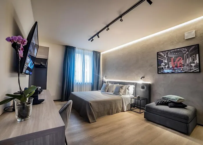 Corso 84 Luxury Suites